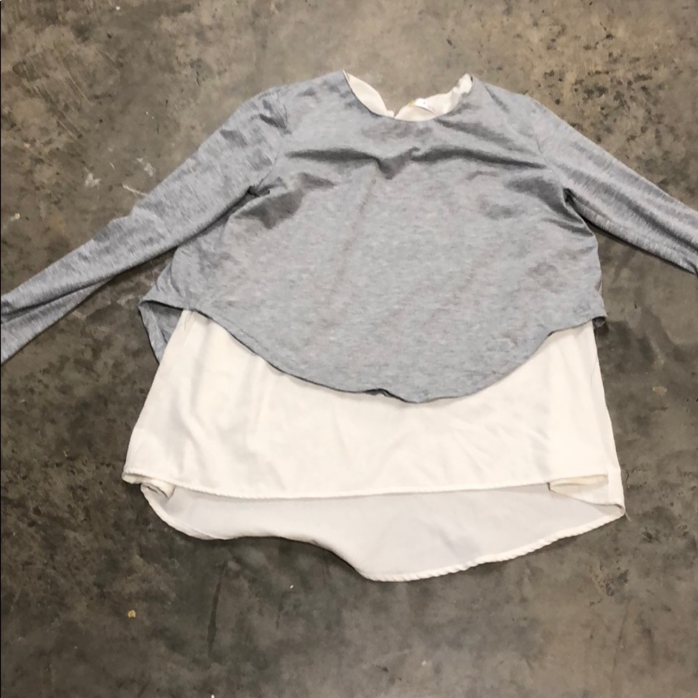 Cute flowy blouse